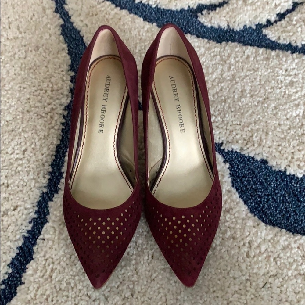 Audrey Brooke Velvet High Heels. Size 8.